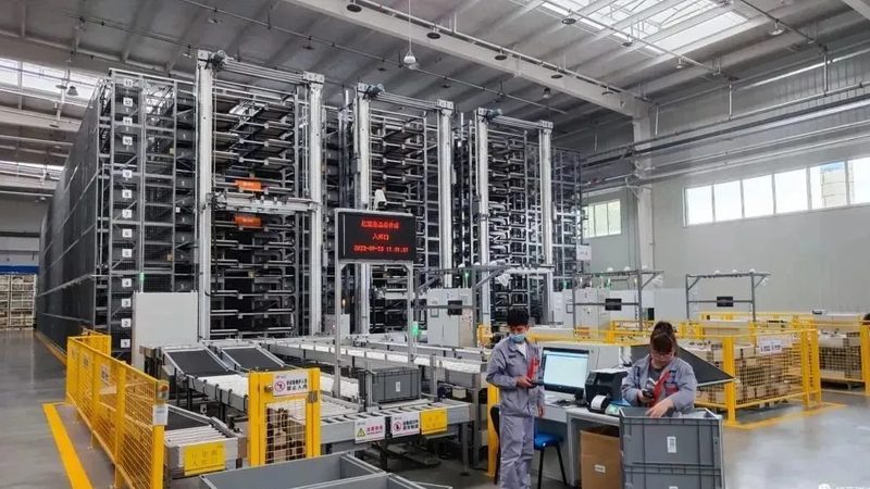 食品行业塑料托盘：定制化的仓储利器**